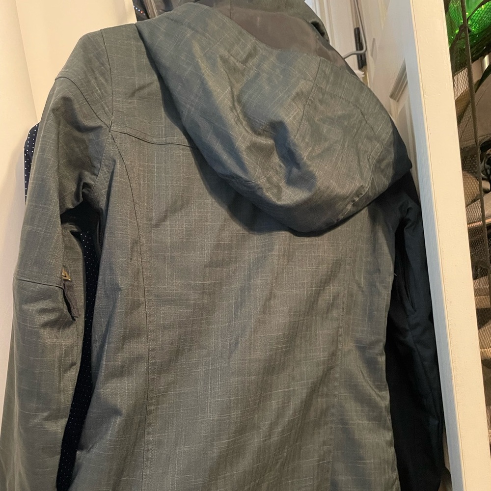 Burton snow jacket size xS